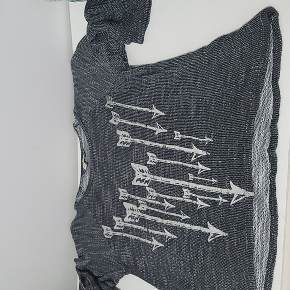 LILI WHITE GRAY ARROW PRINT TOP LONG SLEEVE CROP T SHIRT SIZE S MADE IN USA. - Picture 10 of 15